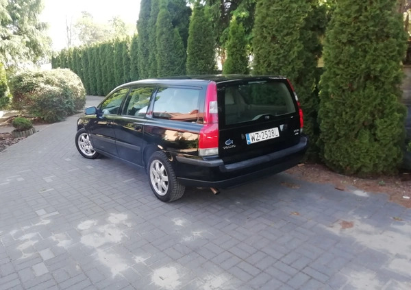 Volvo V70 cena 4450 przebieg: 195000, rok produkcji 2002 z Płońsk małe 154